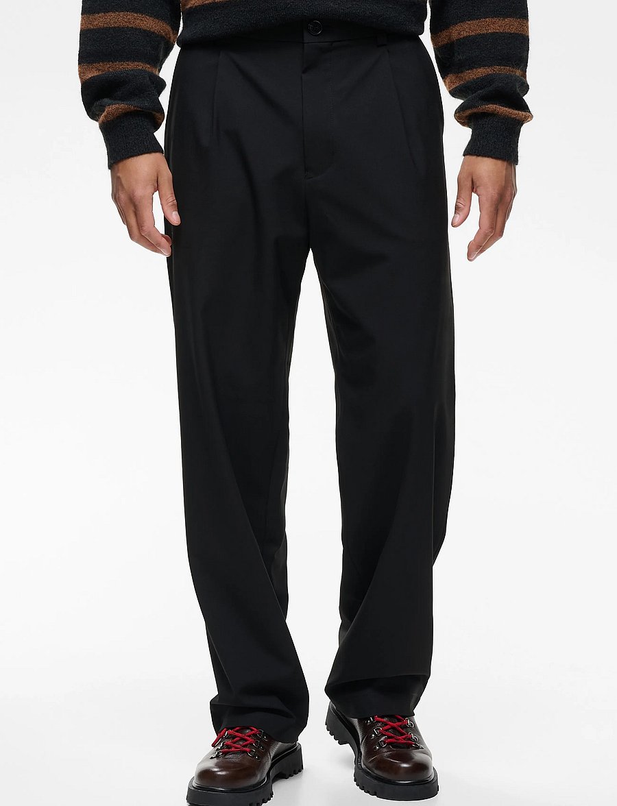 Matinique - MAChino Pleat Pants - Ülikonnapüksid - black - 0