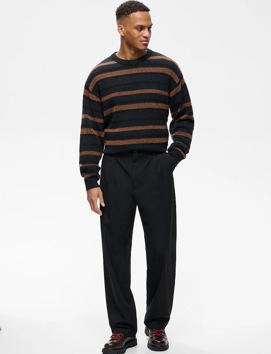 Matinique - MAChino Pleat Pants - Ülikonnapüksid - black - 3