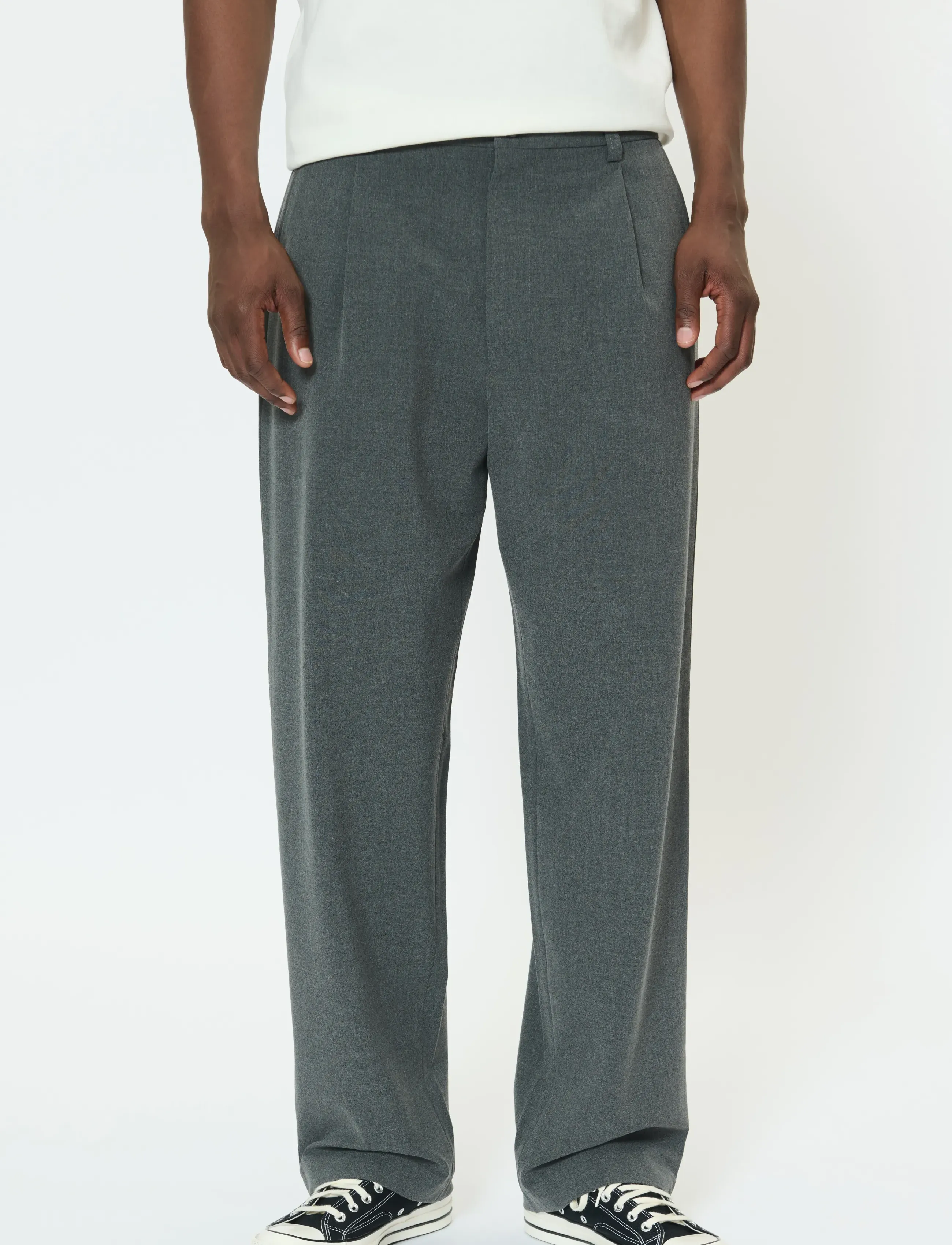 Matinique MAChino Pleat Pants - Püksid - MEDIUM GREY MELANGE / grey