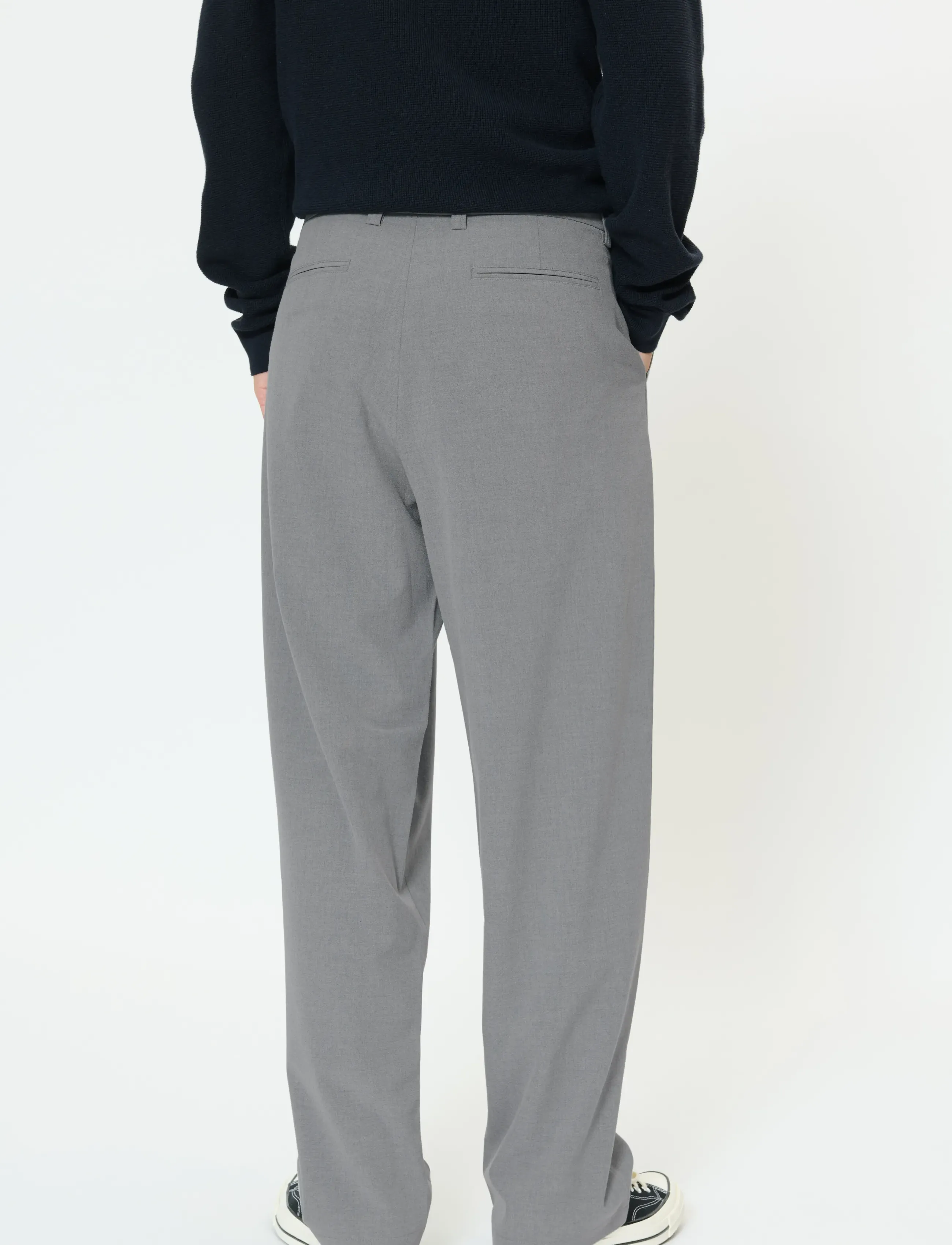 Matinique - MAChino Pleat Pants - kostymbyxor - smoked pearl - 4