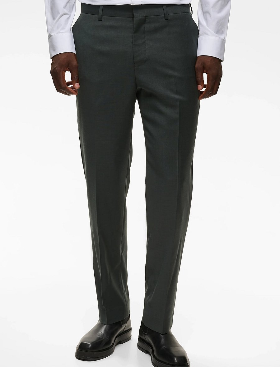 Matinique - MAwesley Pant - Ülikonnapüksid - olive night - 0