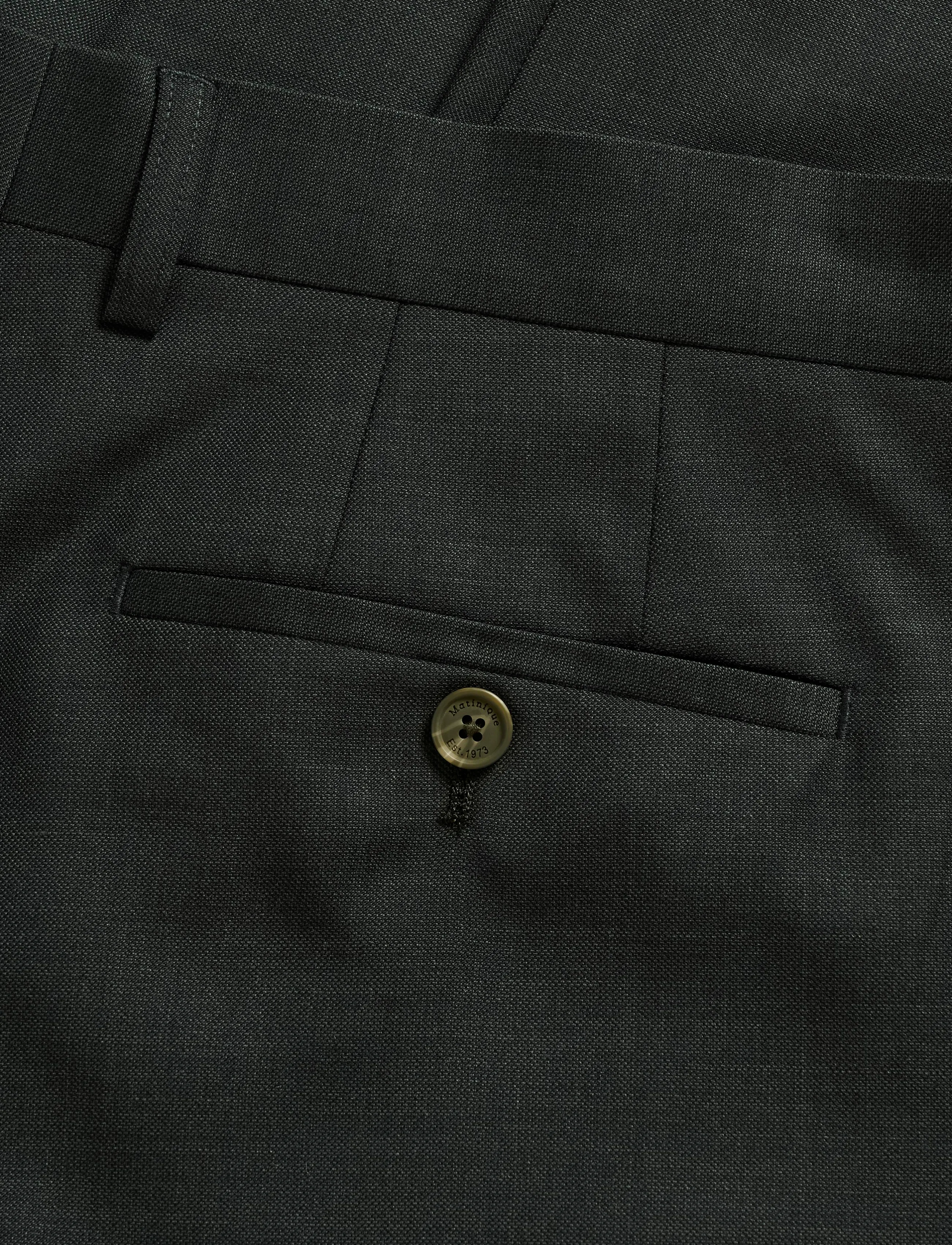 Matinique - MAwesley Pant - Ülikonnapüksid - olive night - 5