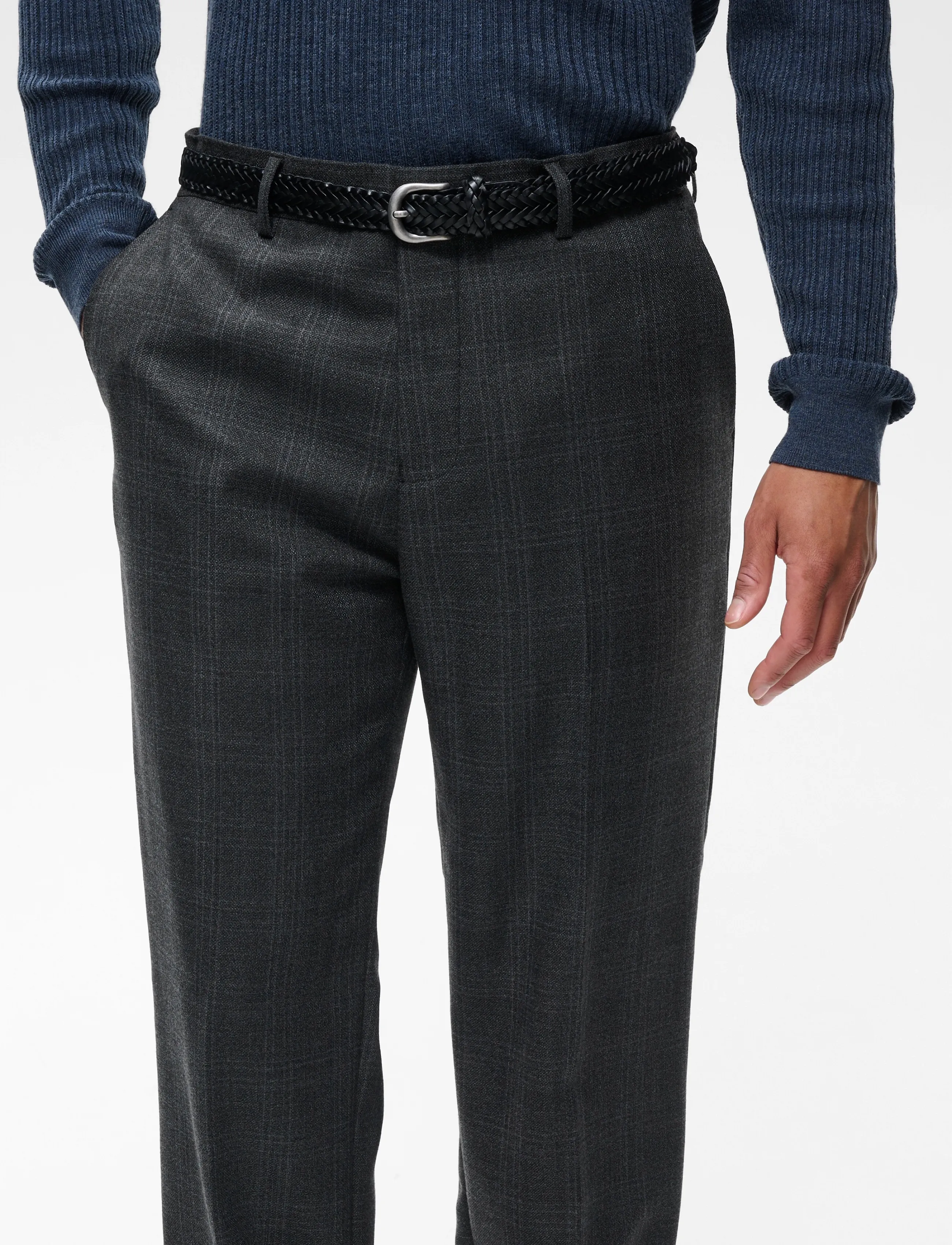 Matinique - MAwesley Pant - Ülikonnapüksid - dark grey melange - 4