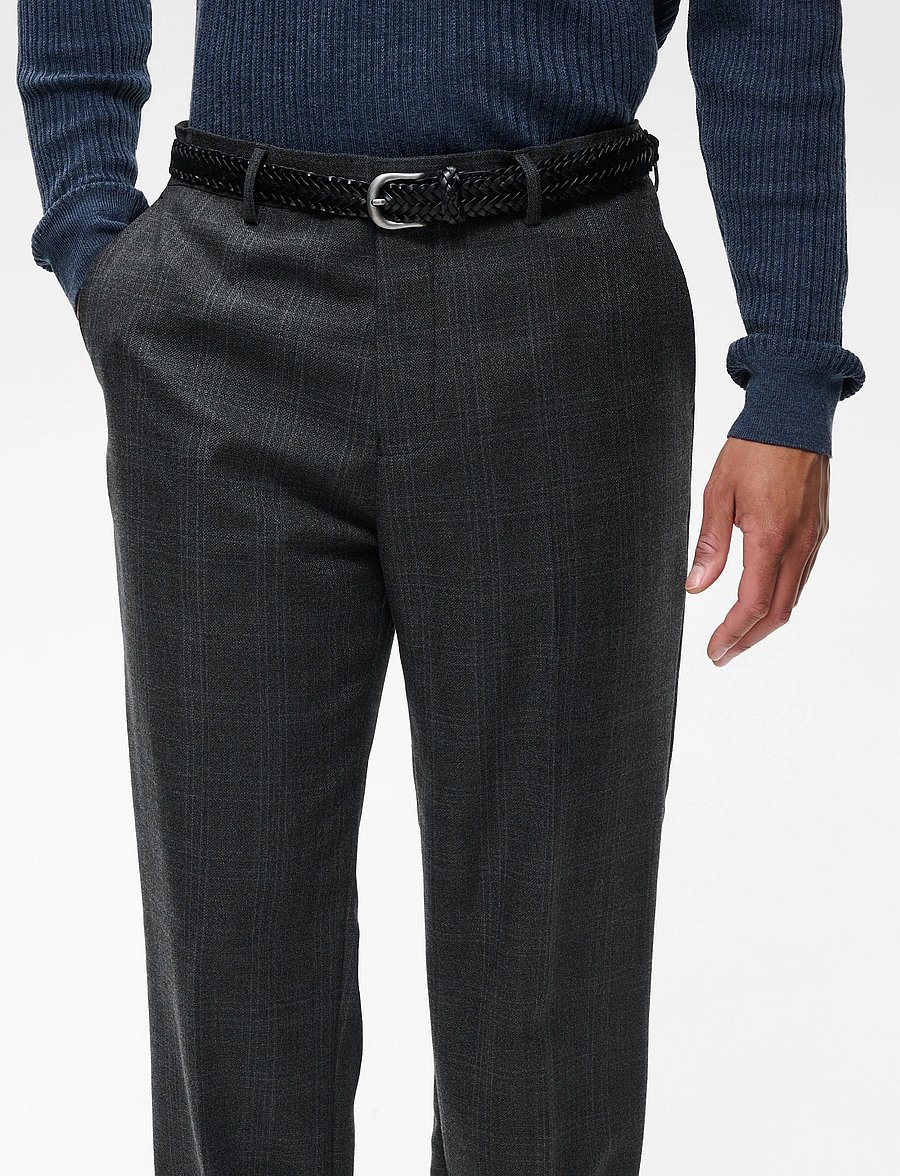 Matinique - MAwesley Pant - Ülikonnapüksid - dark grey melange - 4