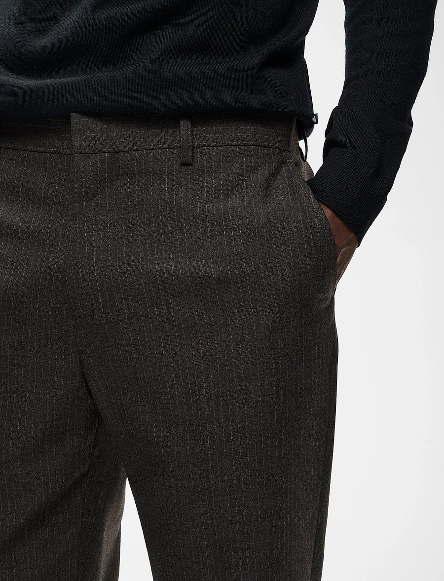 Matinique - MAwesley Pant - suit trousers - turkish coffee - 4
