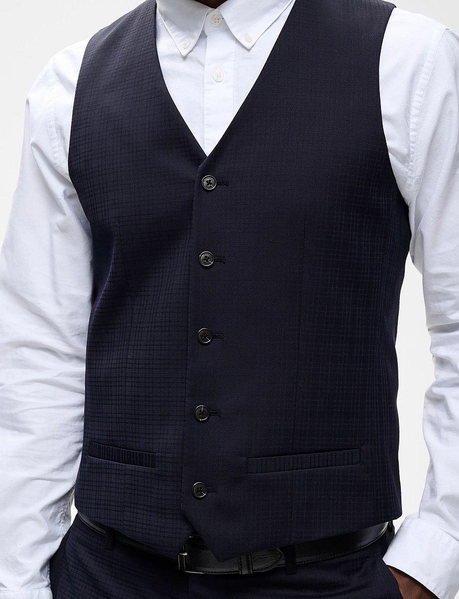 Matinique - MAbreck - vest - dark navy - 4