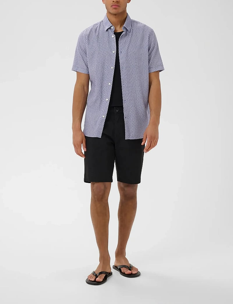 Matinique - MAThomas Shorts - casual shorts - black - 2