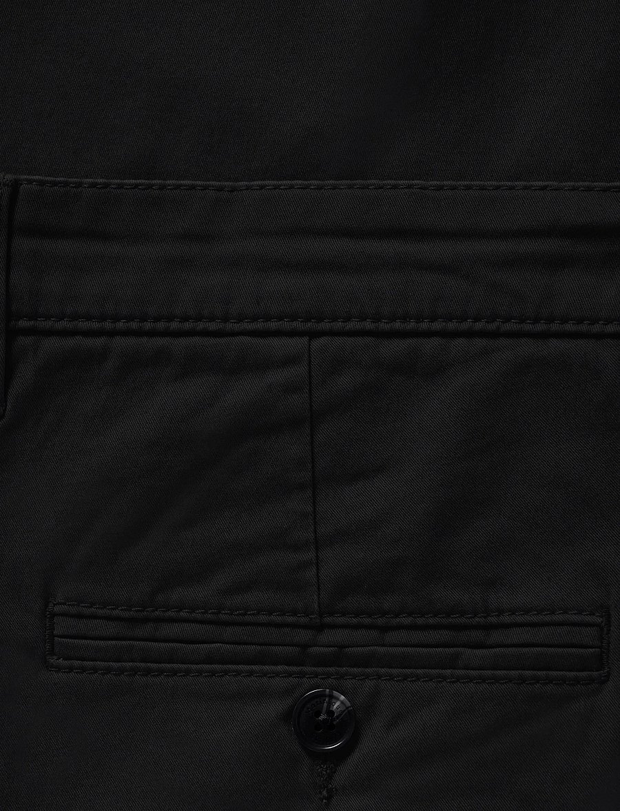 Matinique - MAThomas Shorts - casual shorts - black - 5