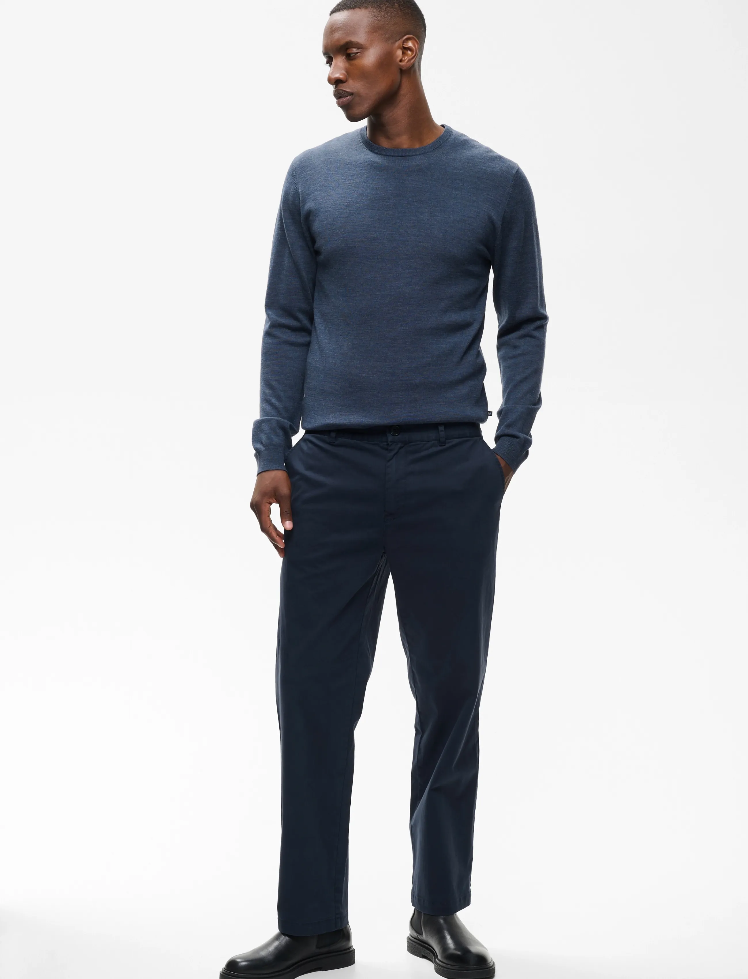 Matinique - MAharlow Pant - casual bukser - dark navy - 2
