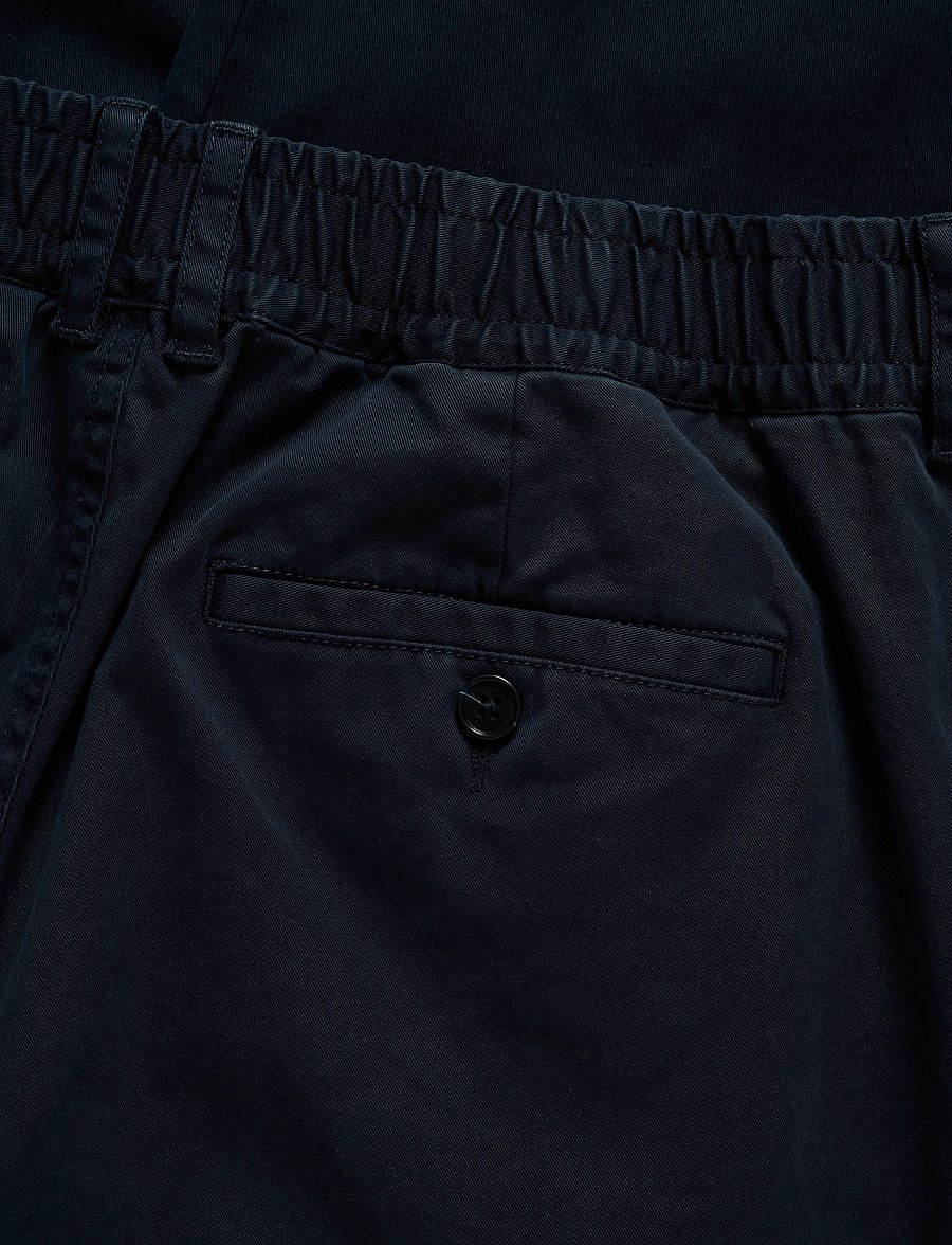 Matinique - MAharlow Pant - casual bukser - dark navy - 5