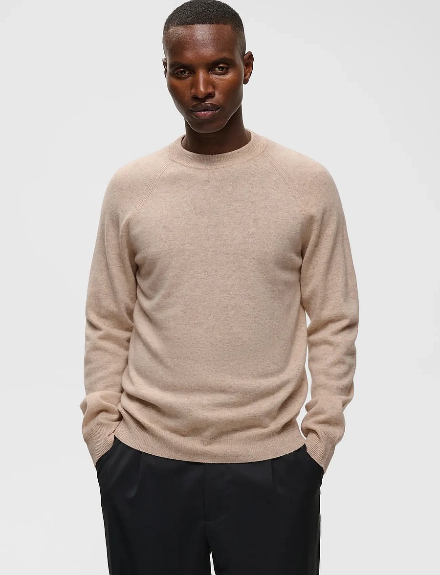 Matinique - MAhellson - round necks - eggnog melange - 0