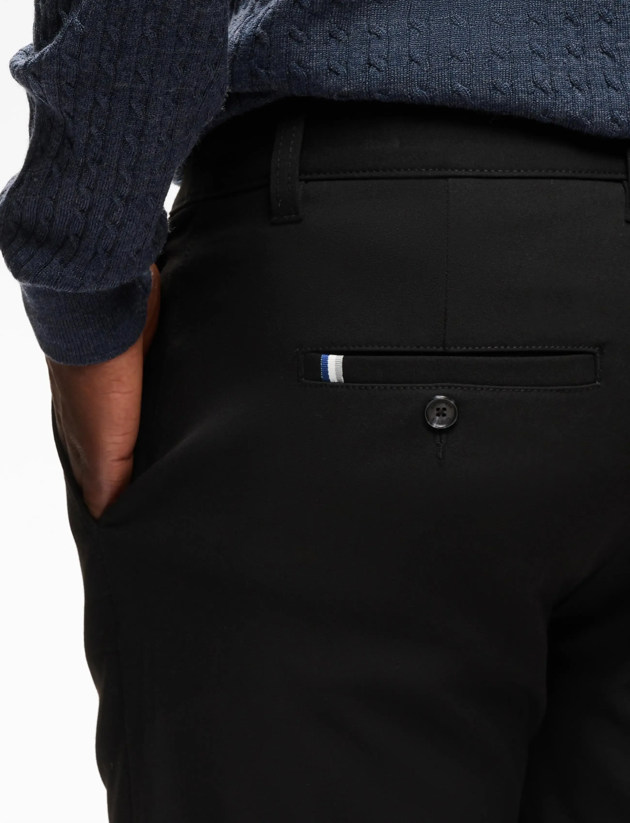 Matinique - MAPristu - vabaajapüksid - black - 5
