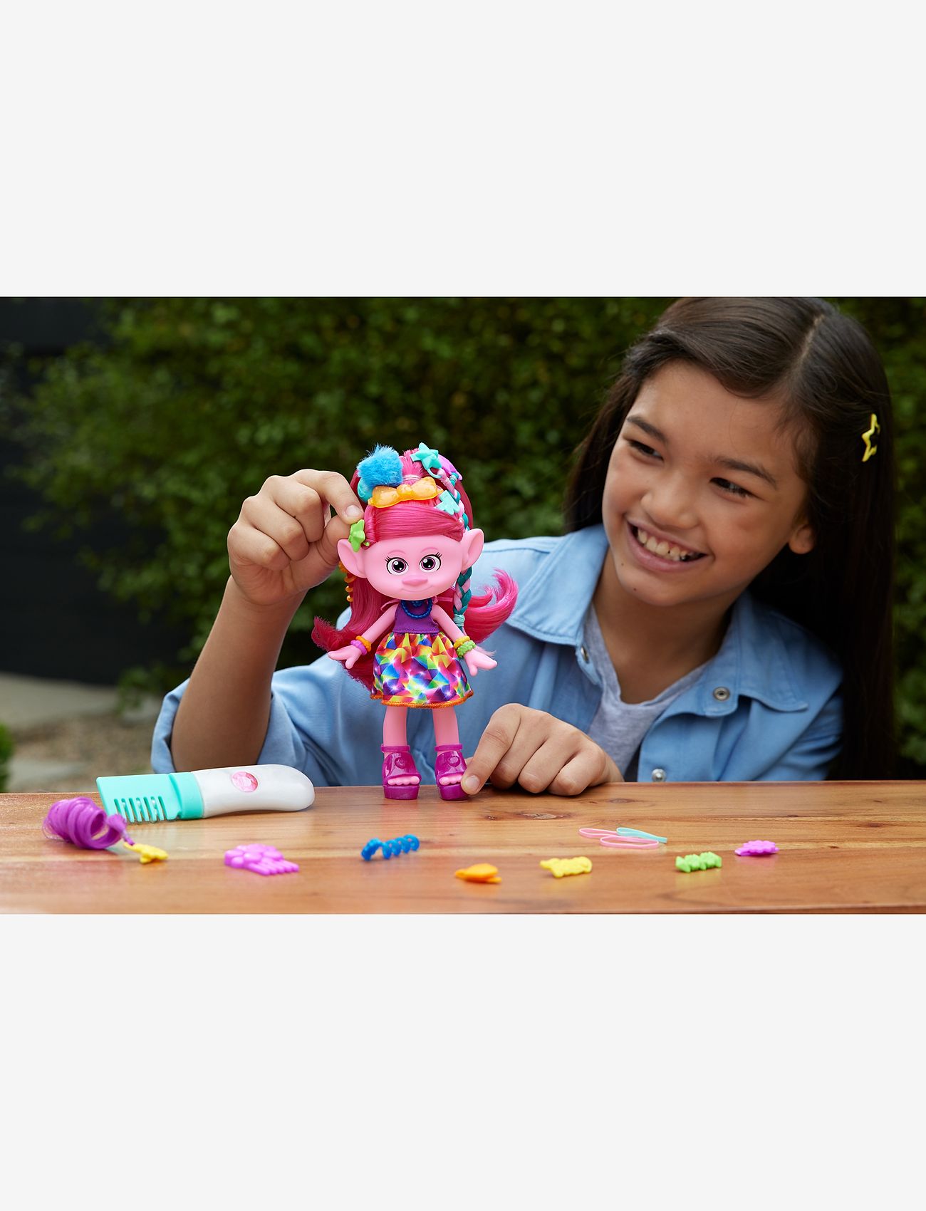 Trolls - Trolls 3 Band Together HAIR-TASTIC Queen Poppy - film- & eventyrsfigurer - multi color - 3
