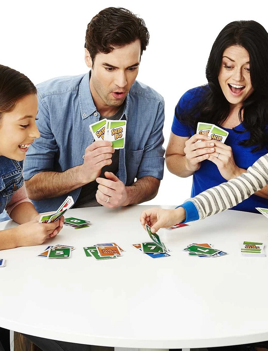 Mattel Games - Games Skip-Bo Card Game for Kids, Adults & Families, Color Blind Accessible Deck for 2 to 6 Players - kartenspiele - multi color - 5