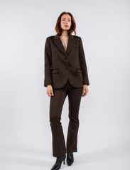 MAUD - Elvira Trouser - ballīšu apģērbs par outlet cenām - deep brown - 2