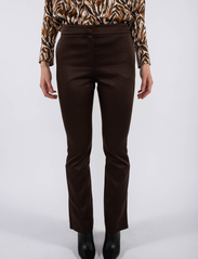 MAUD - Elvira Trouser - ballīšu apģērbs par outlet cenām - deep brown - 4