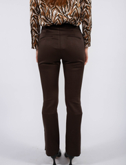 MAUD - Elvira Trouser - ballīšu apģērbs par outlet cenām - deep brown - 5