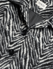 MAUD - Gaia Jacket - talvemantlid - zebra print - 8