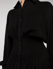 MAUD - Karoline Dress Short - skjortekjoler - black - 5