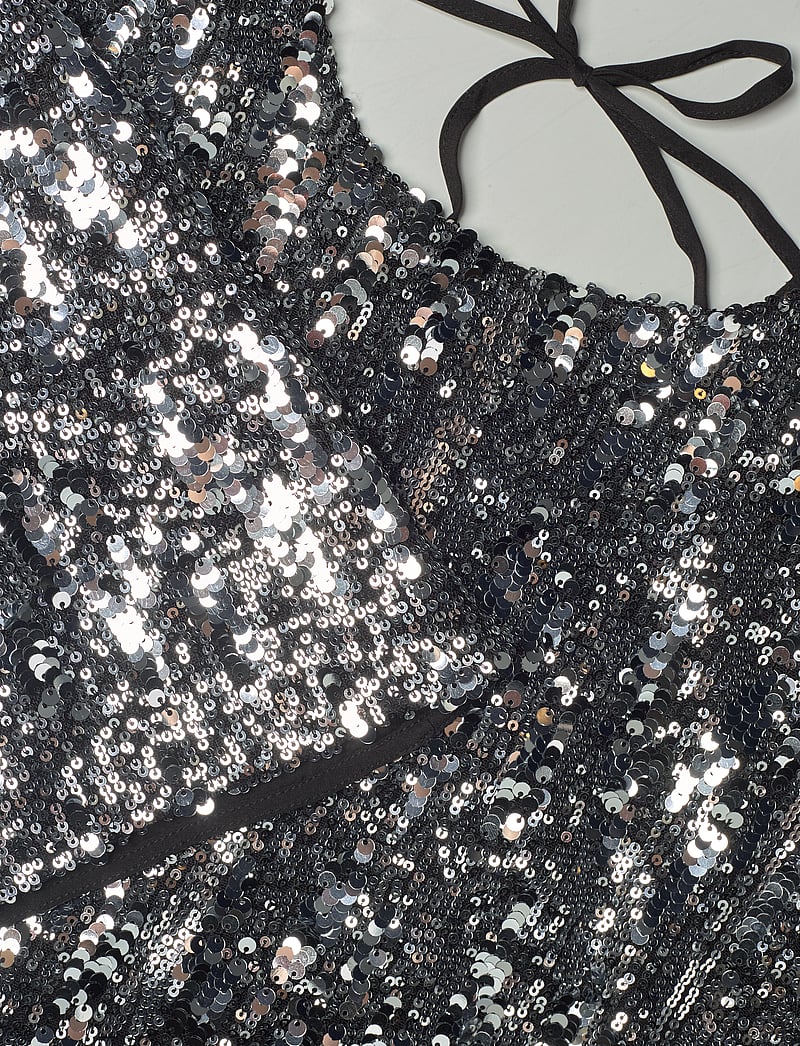 MAUD - Sandra Sequin Dress - paljettklänningar - silver - 2