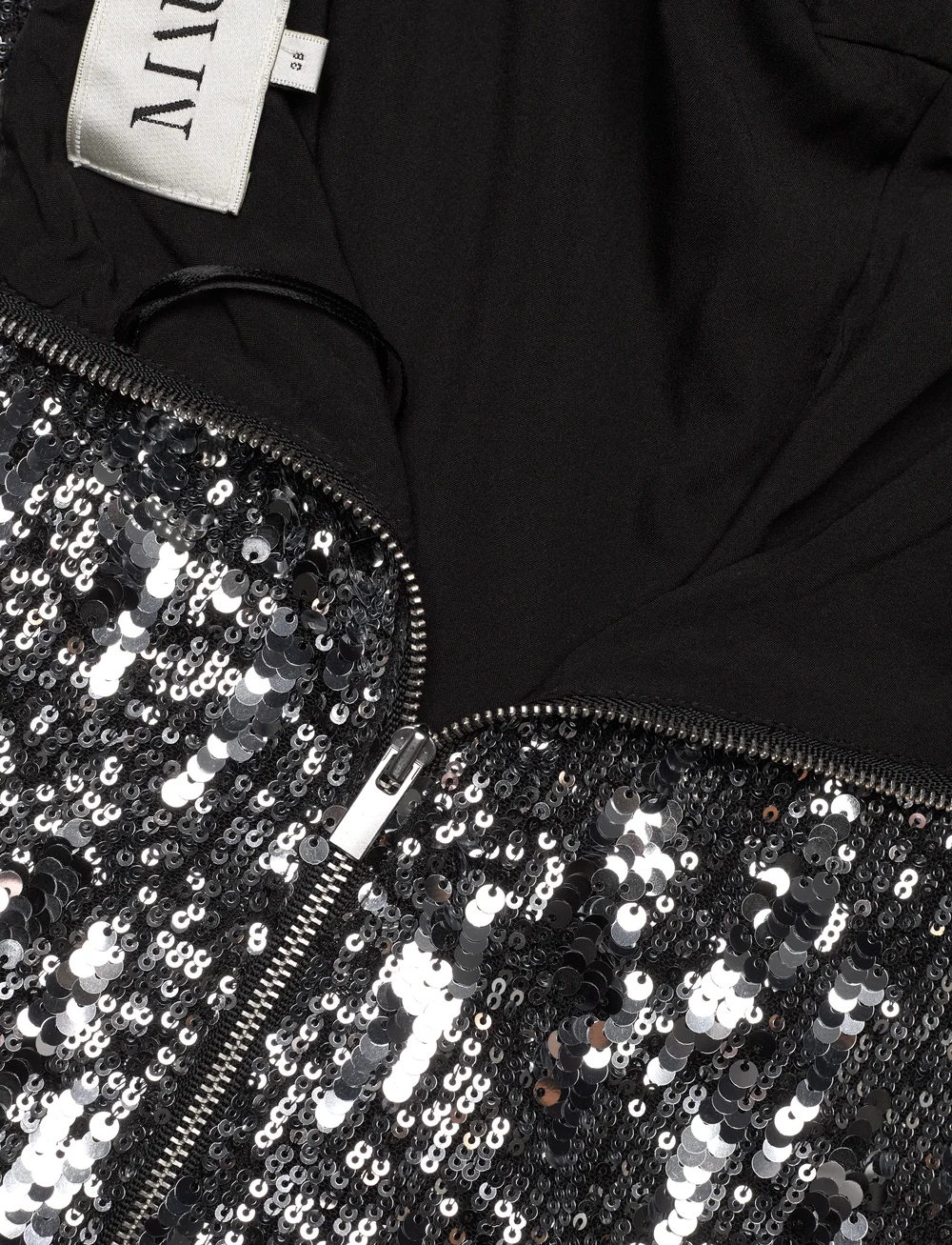 MAUD - Sandra Sequin Top - langærmede bluser - silver - 3