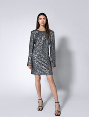 MAUD - Sandra Dress - party wear at outlet prices - silver - 3