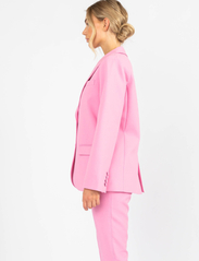 MAUD - Elvira Blazer - ballīšu apģērbs par outlet cenām - pink - 3