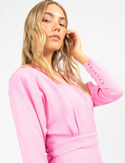 MAUD - Sanna Dress - odzież imprezowa w cenach outletowych - pink - 6
