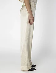 MAUD - Dina Trouser - vakarėlių drabužiai išparduotuvių kainomis - off white - 3