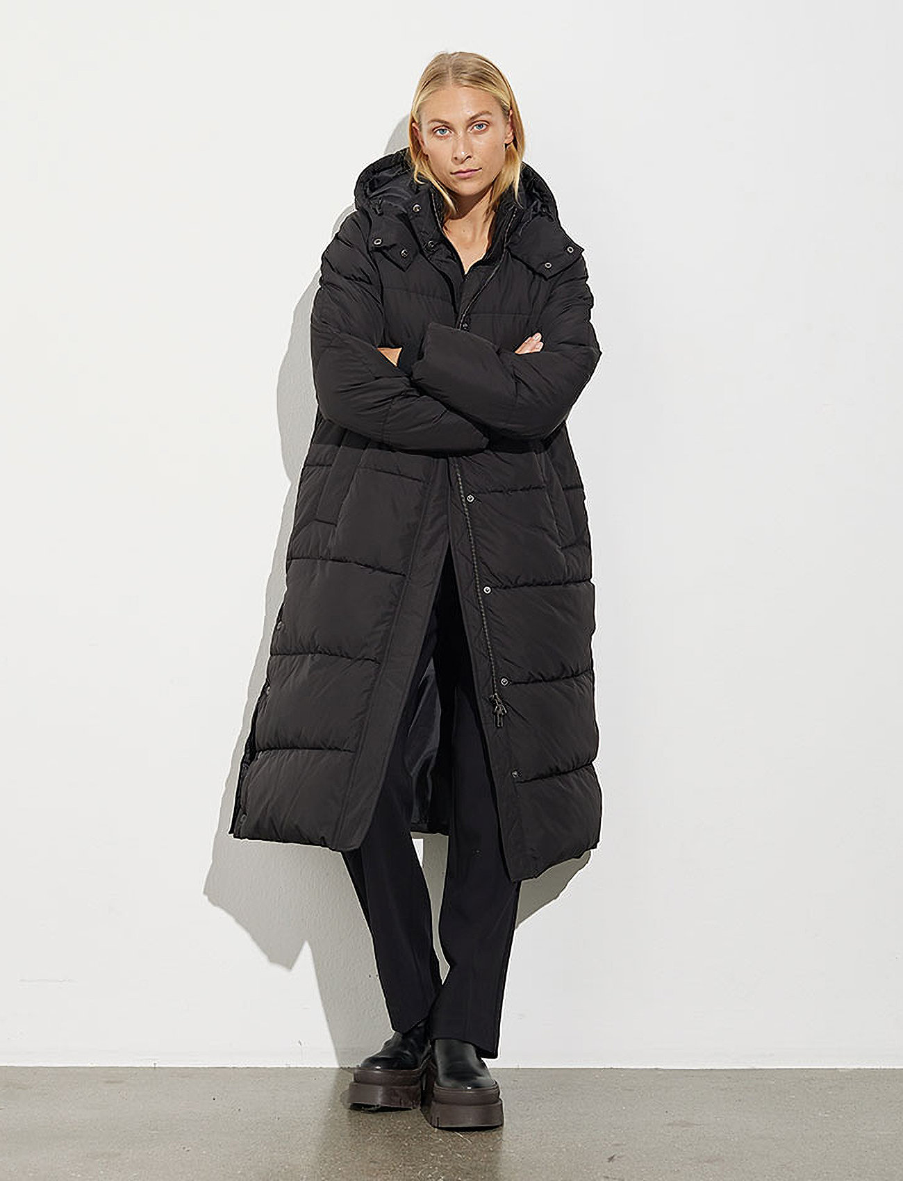 mbyM - Ela Slit - winter coats - black - 0