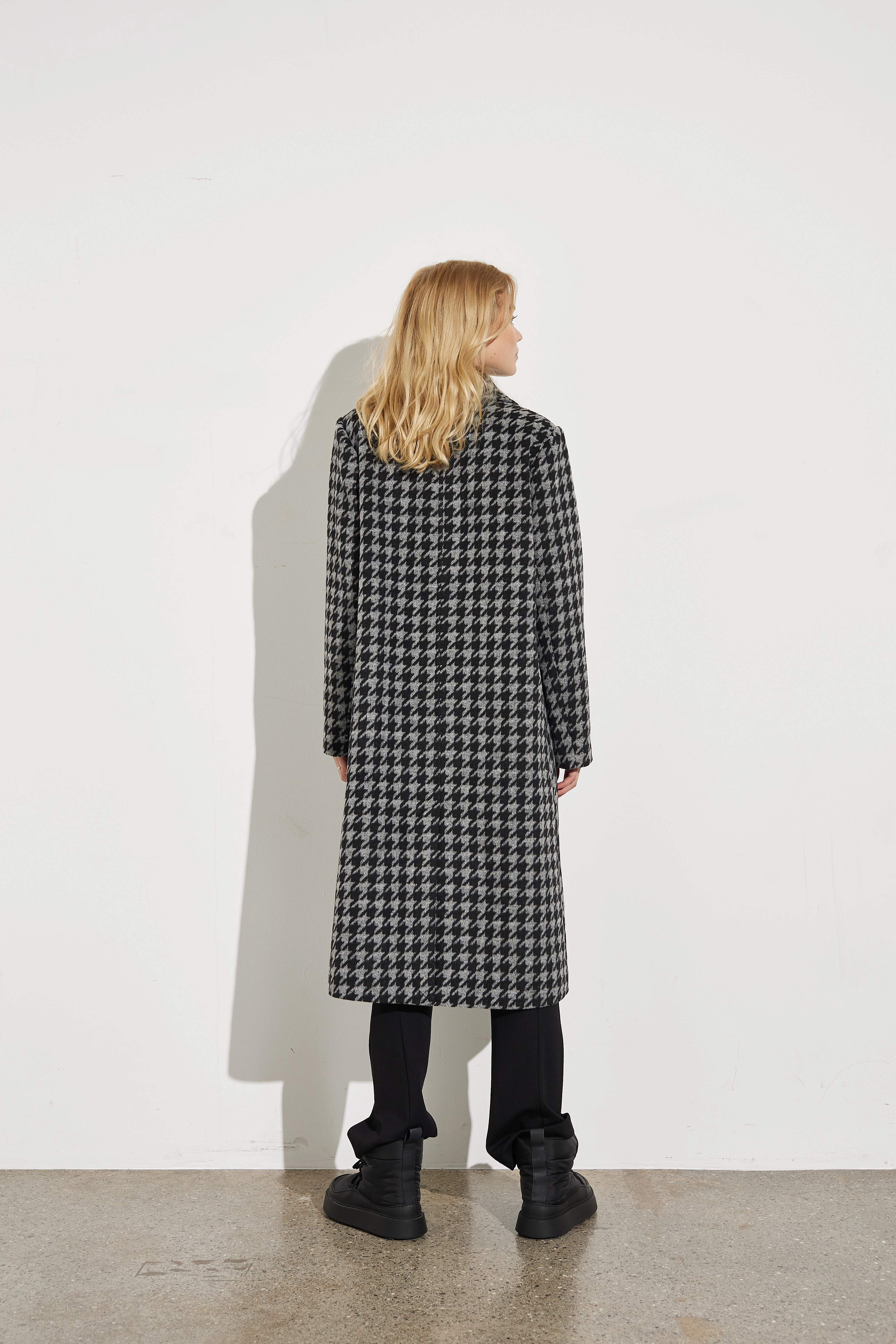 mbyM - Caprice-M - black grey houndstooth - 3