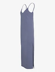 mbyM - Leslee - festkläder till outletpriser - blue horizon - 2