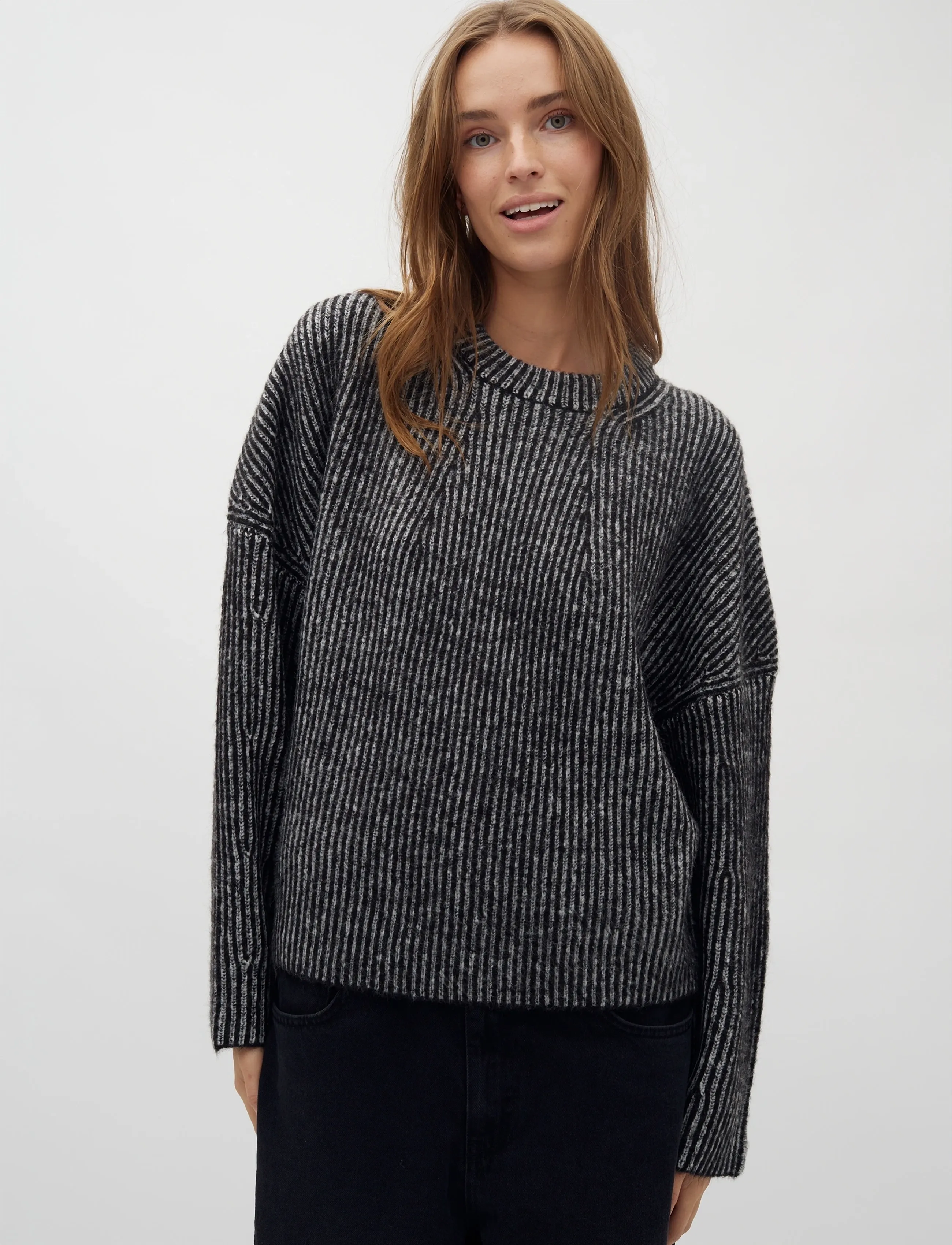 mbyM Gillian Contrast-M - Gebreide truien & vesten - BLACK CONTRAST / black