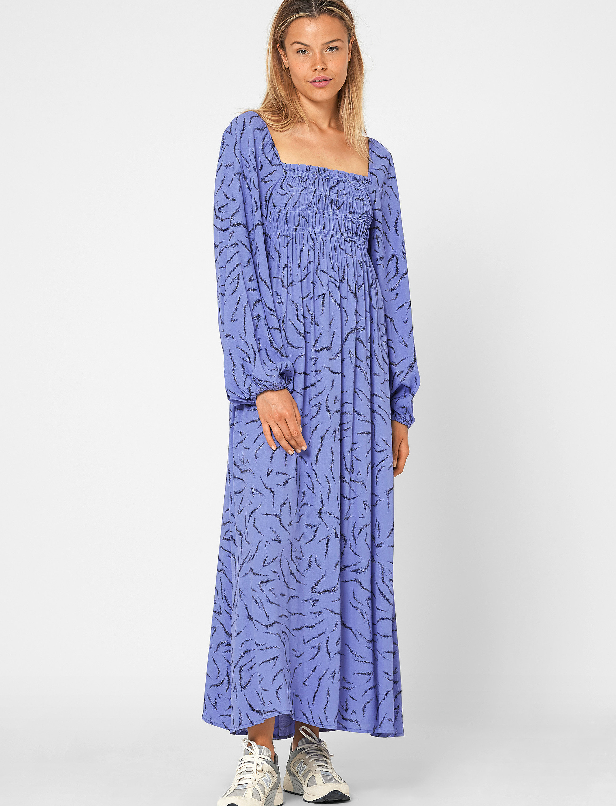 mbyM M-Serphine - Kjoler - ALFIFA PRINT / purple