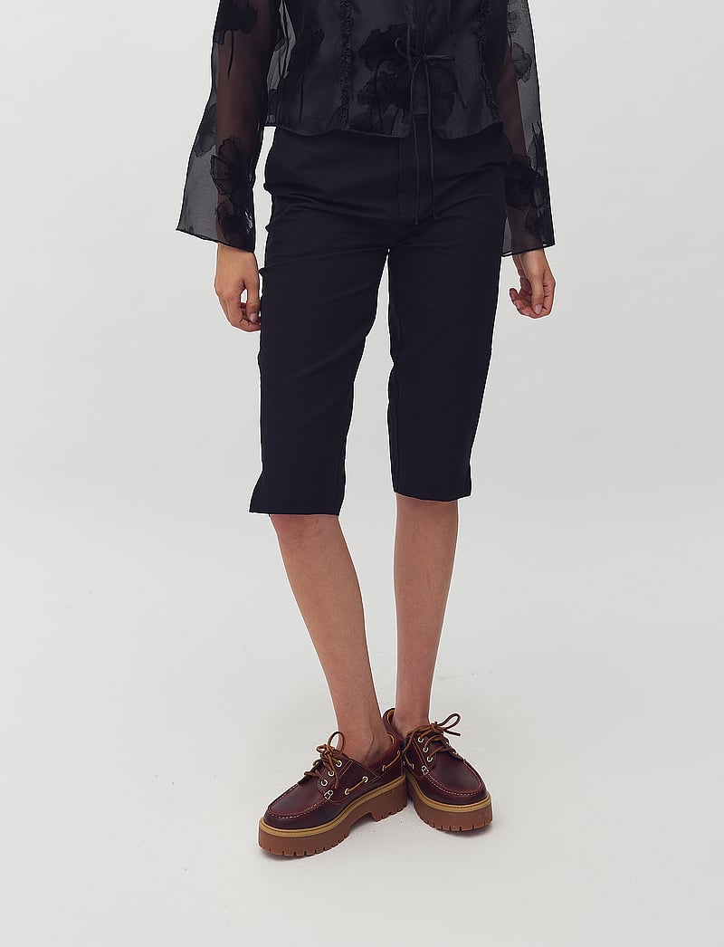 mbyM - Capriana-M - kapripüksid - black - 0