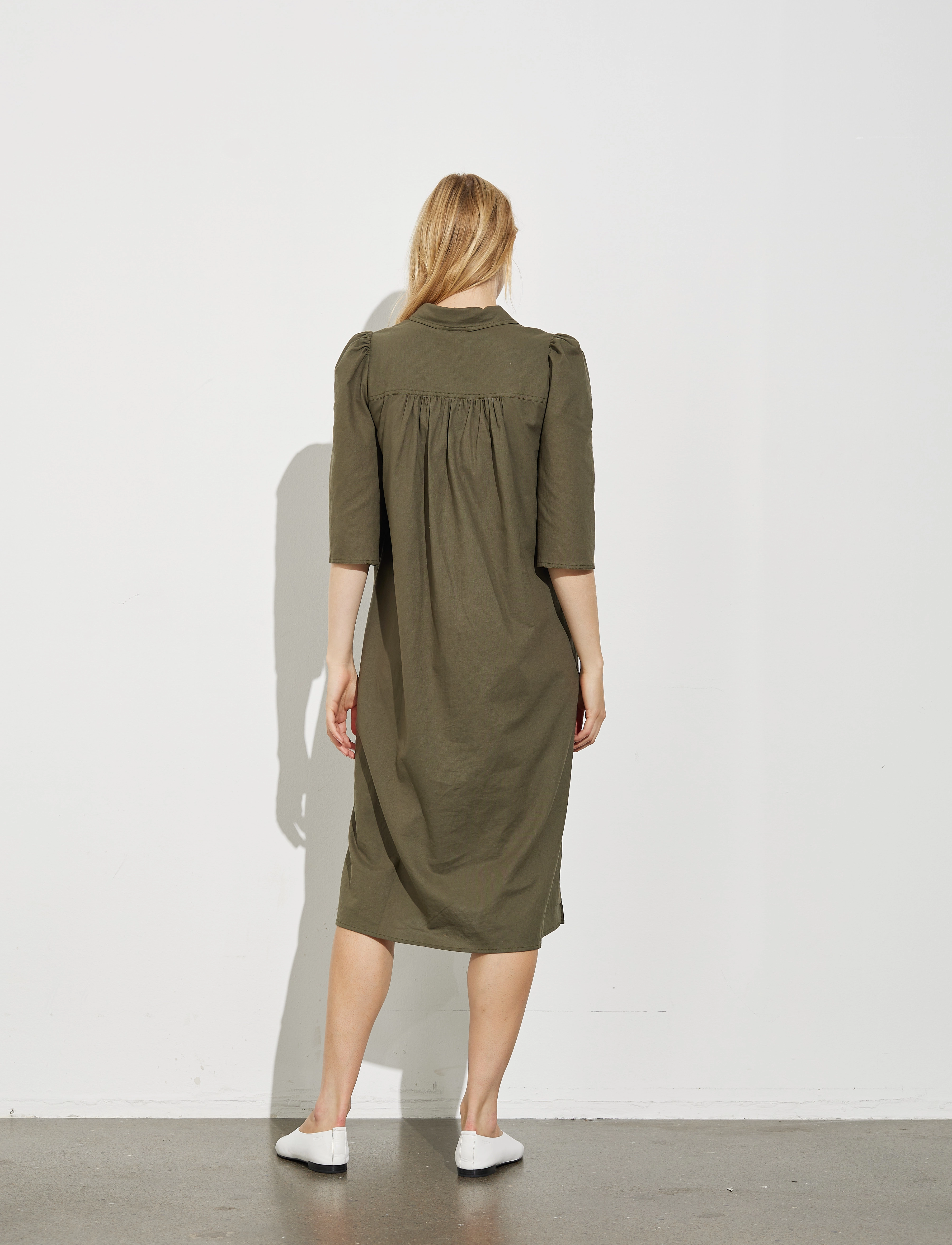 mbyM - Akoto-M - skjortklänningar - dusty olive - 3