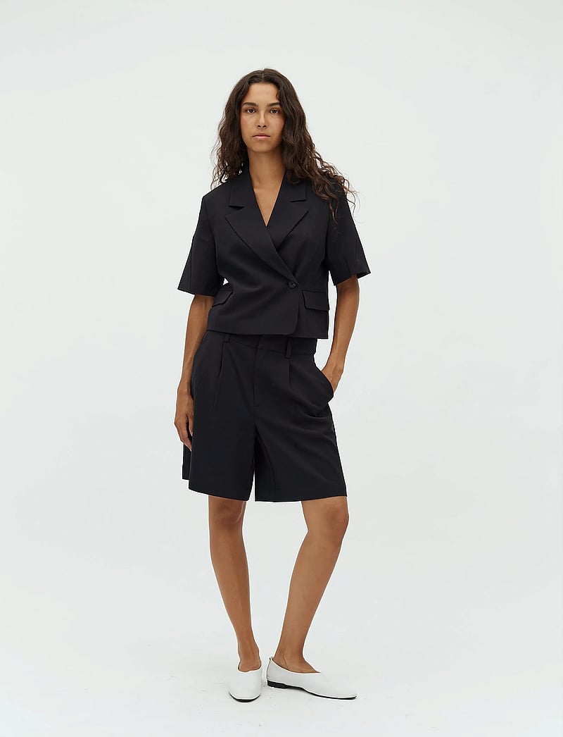 mbyM - Robina-M - cropped-blazer - black - 3