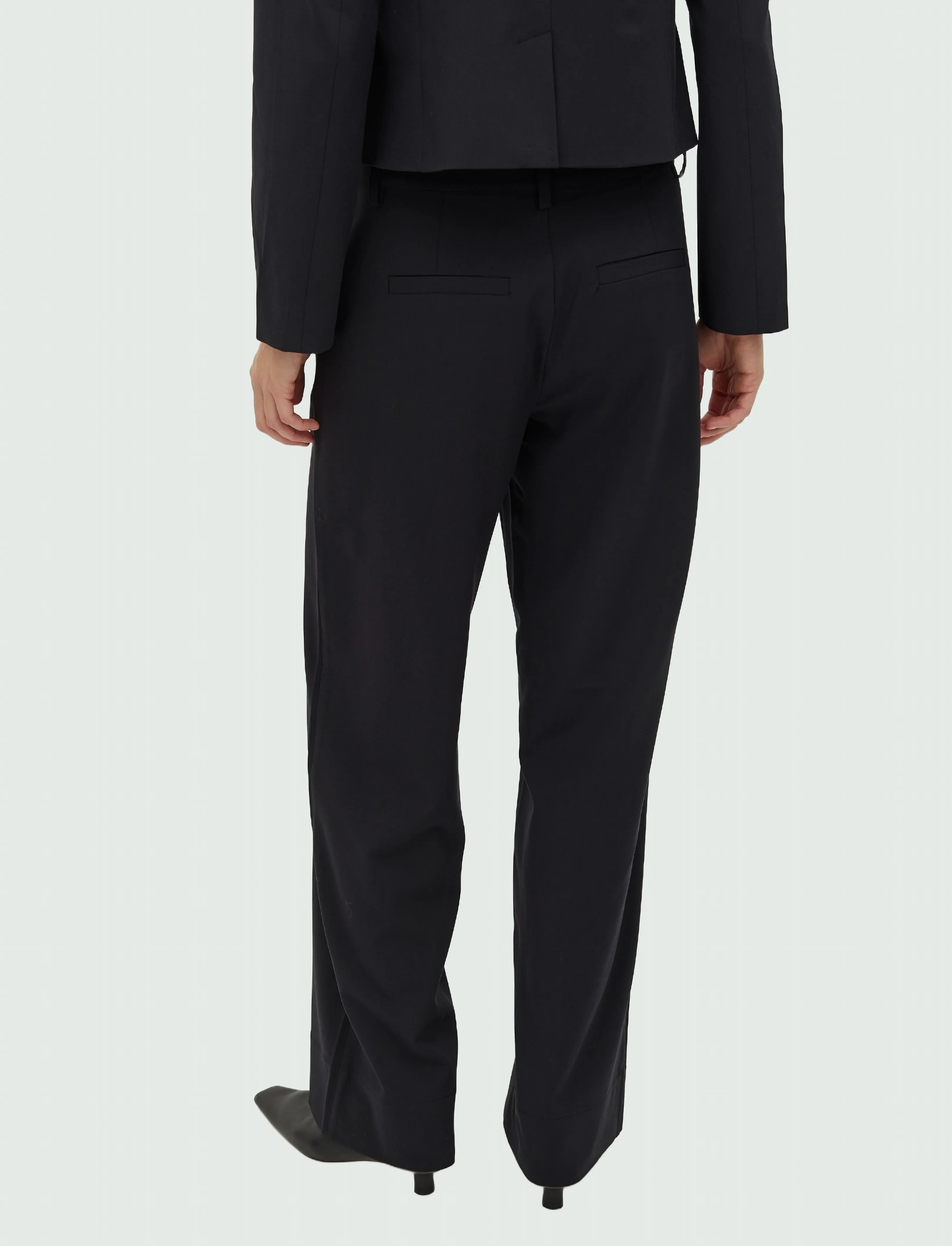 MBYM - Rihnwen-M - anzugshosen - black - 4