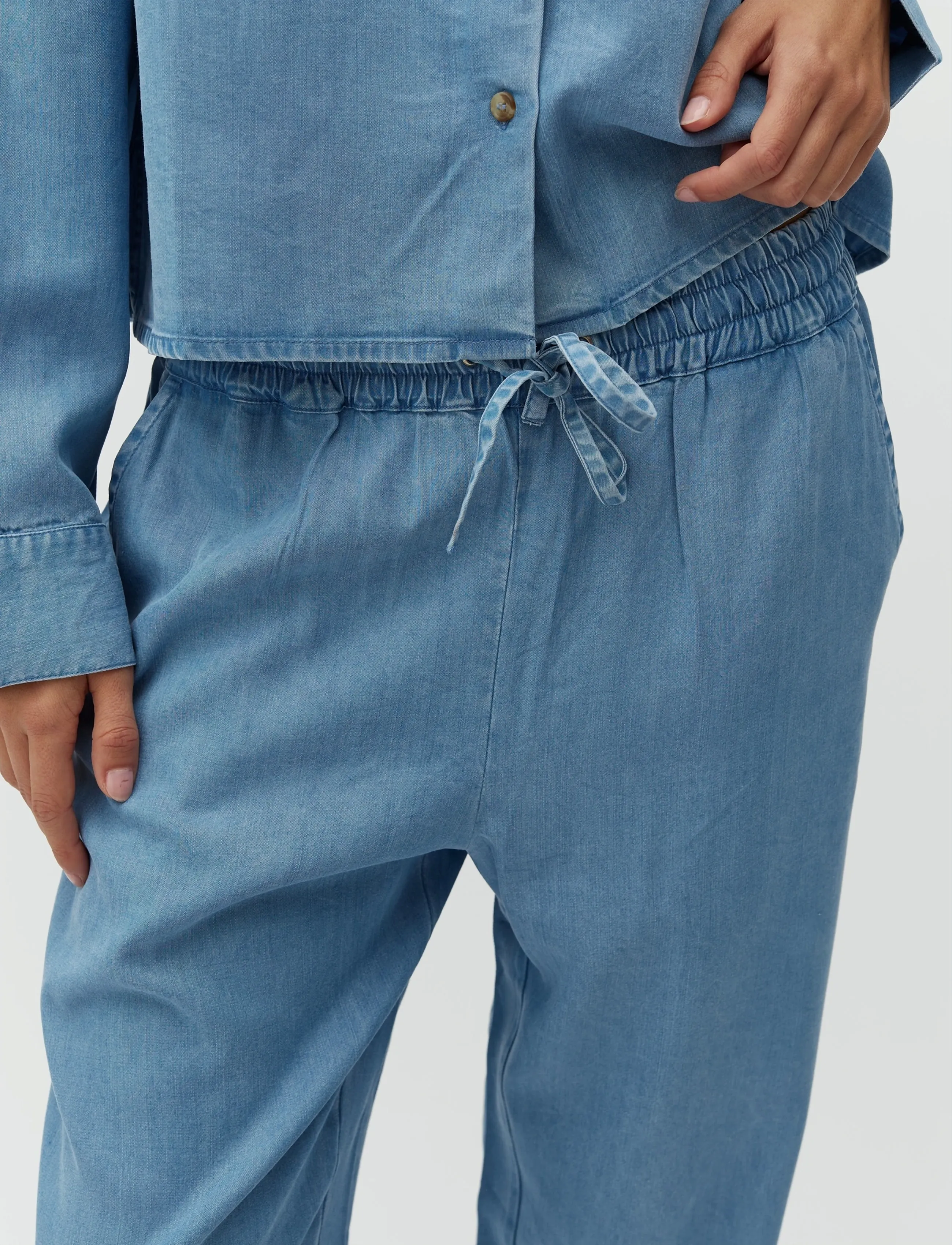 mbyM - Berin-M - bikses ar taisnām starām - blue soft wash - 4