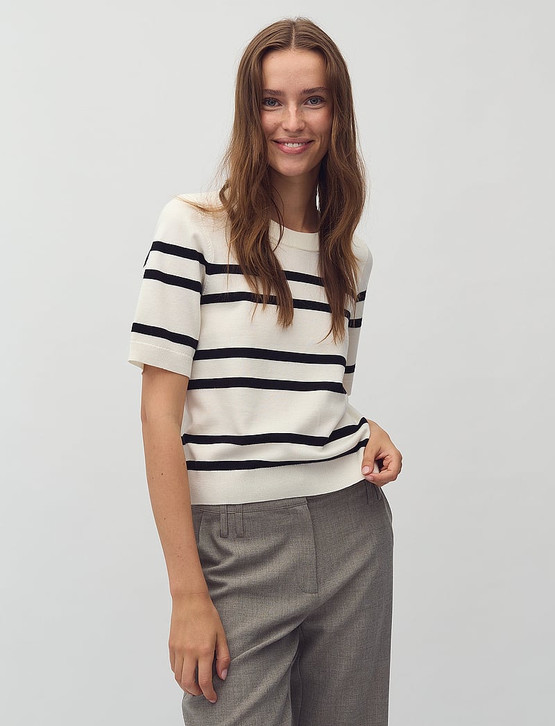 mbyM - Carla-M - striktrøjer - sugar black stripe - 0