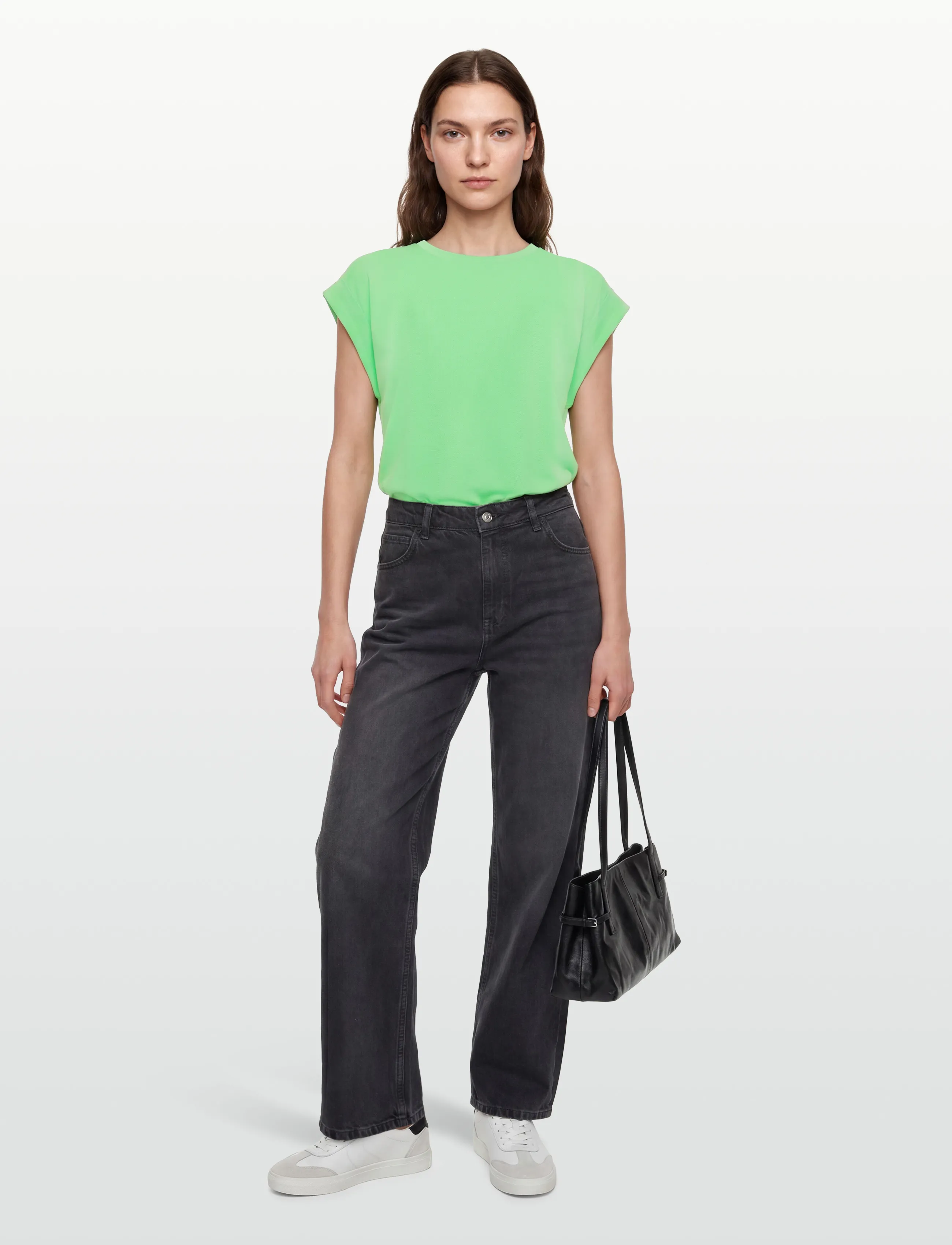 mbyM - Amana Short-M - t-särgid - green bouquet - 0