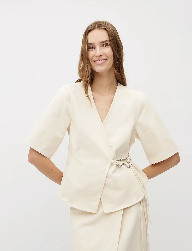 mbyM - Macha-M - short-sleeved blouses - ecru - 0