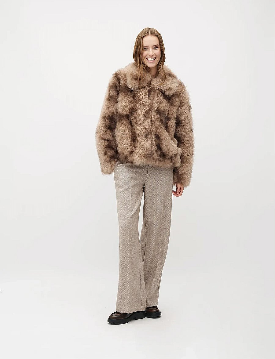 mbyM - Corvia-M - faux fur - brown shadow - 0