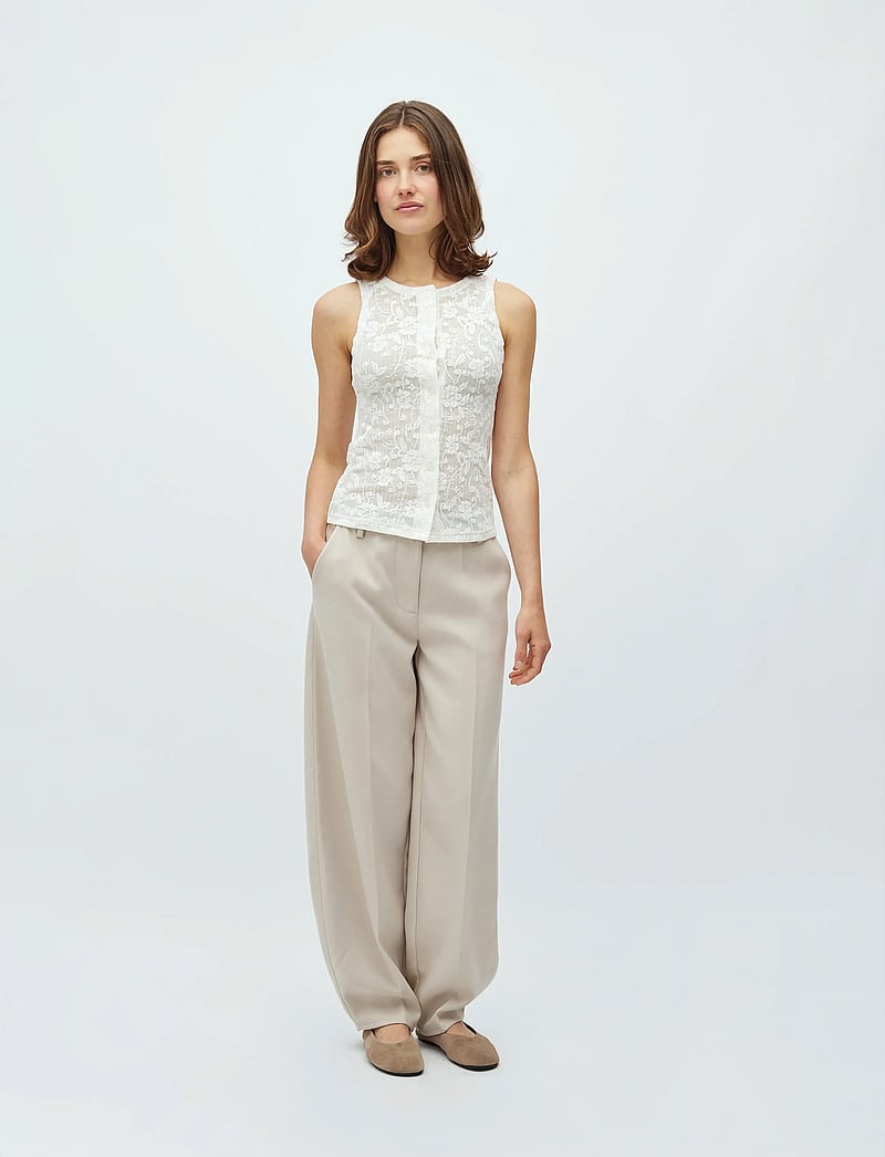 mbyM - Raylan-M - topid ja varrukateta alussärgid - sugar - 0