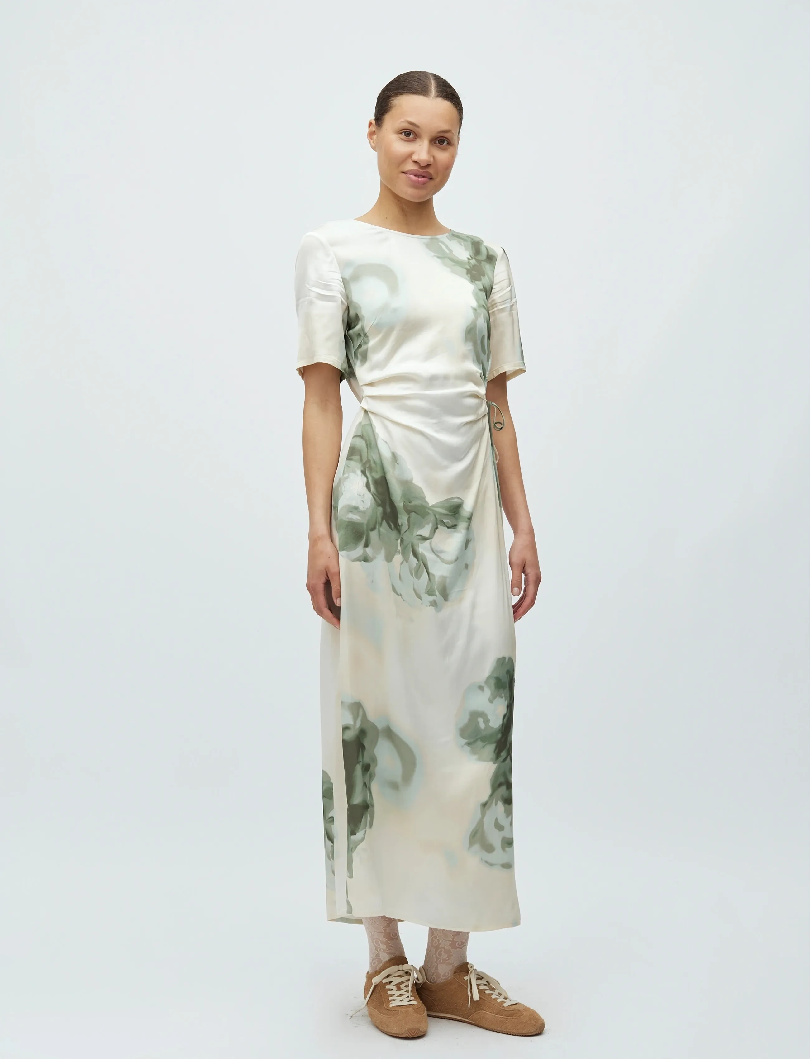 mbyM Kylar-M - Klänningar - FLORELLA PRINT / khaki/green