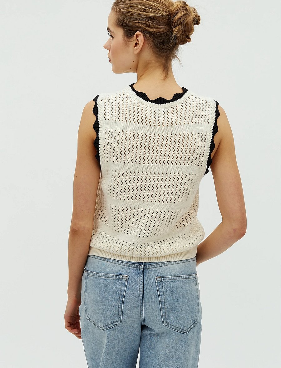 mbyM - Humillia-M - Ärmellose tops - sugar - 4