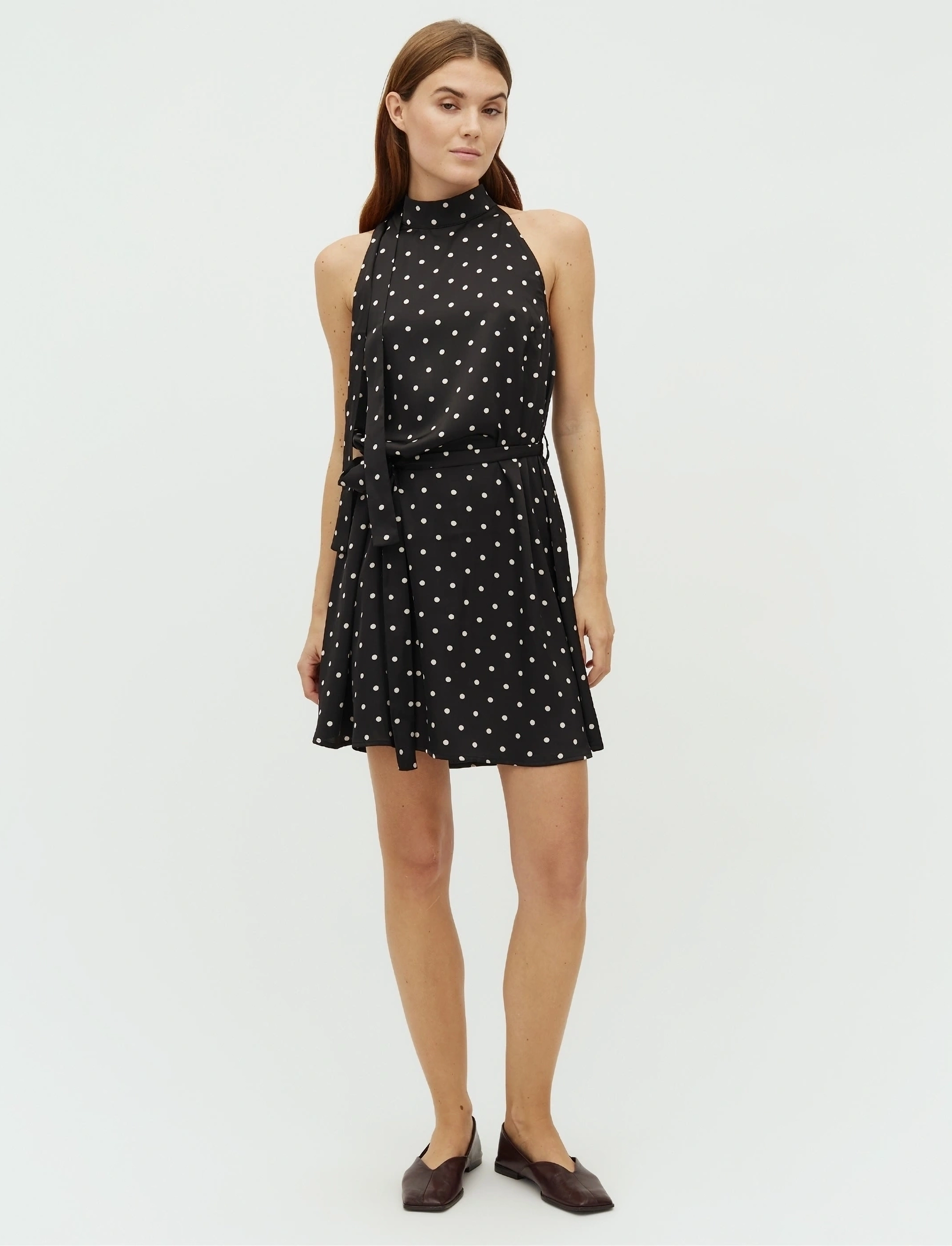 mbyM - Paletta-M - midikleider - black sugar dots - 3