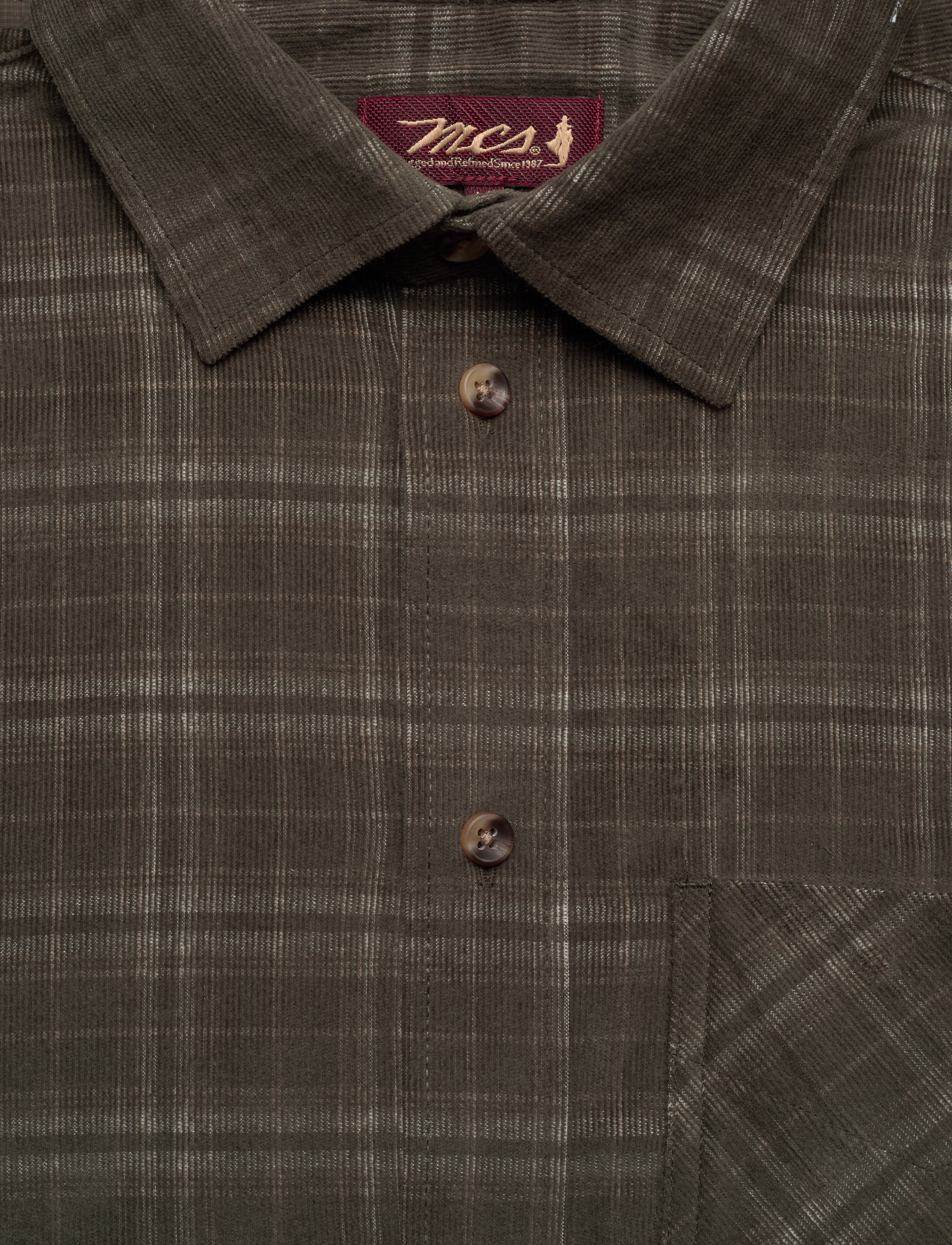 MCS - Ashton Reg CO MCS M SHIRT - ternede skjorter - 19-0312tcx beetle - 2