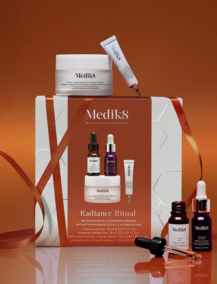 Medik8 - Radiance Ritual: C-Tetra Luxe, Hydr8 B5 Intense, Total Moisture Cream, Advanced Day SPF50+ - clear - 3