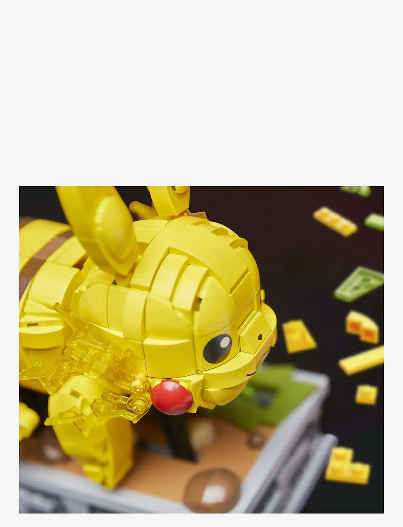 MEGA Pokémon - Pokémon Motion Pikachu Building Brick Set with Mechanized Motion (1095 Pieces) - byggesæt - multi color - 4